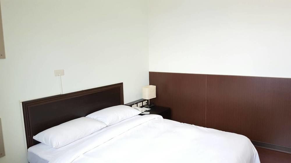 Chichi Hotel Nantou Exterior photo